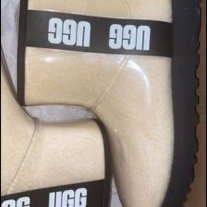 Ugg rain boots